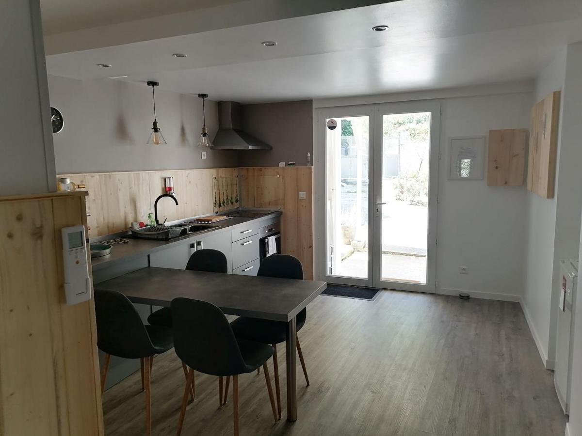 Gite De Lasbareilles Narcastet Bagian luar foto